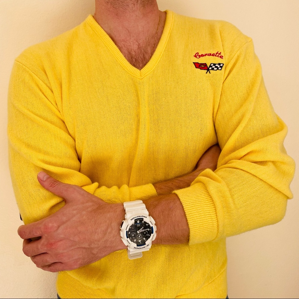 Vintage pine state wool blend Corvette yellow v-neck sweater